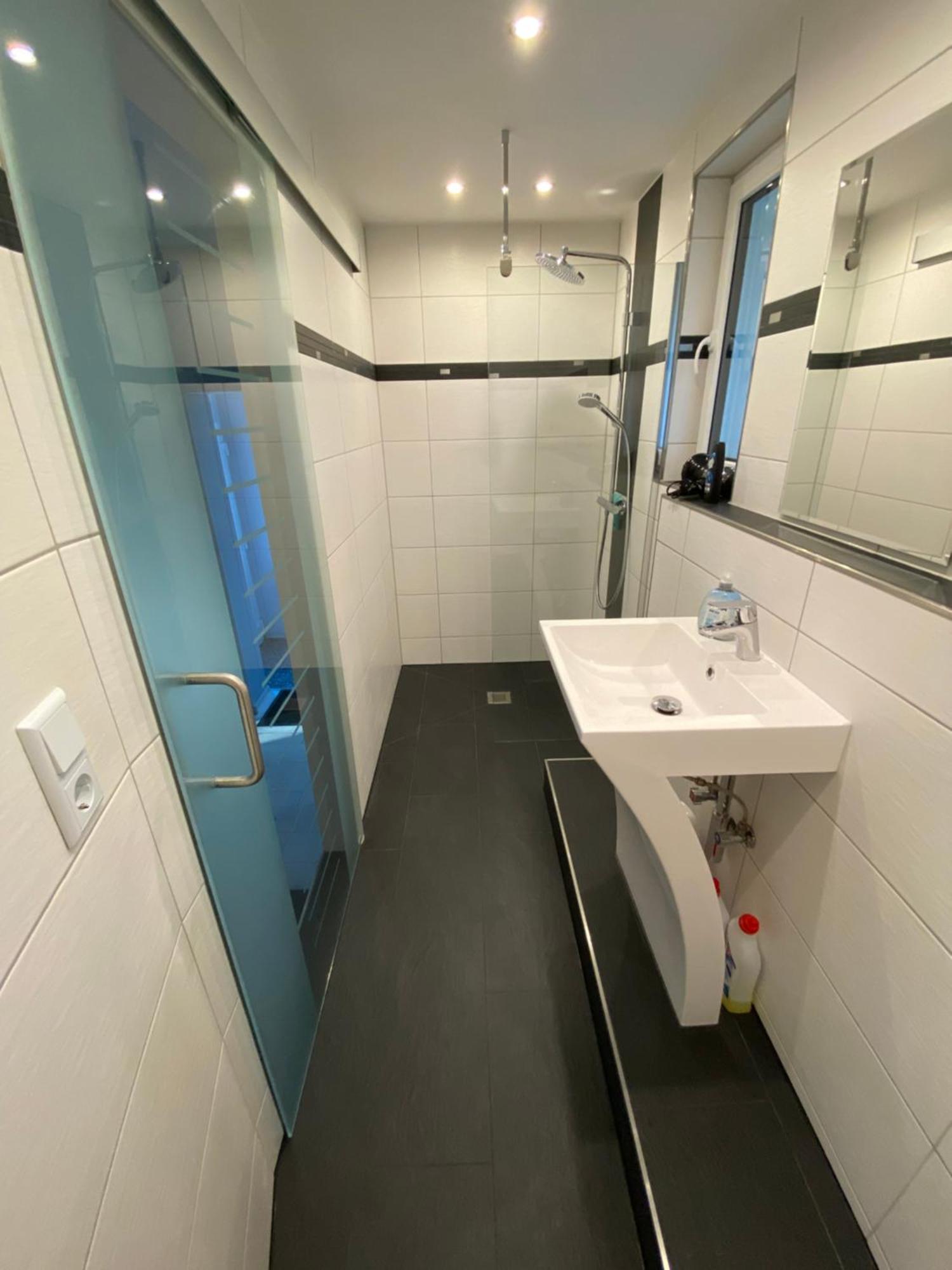 Ferienwohnung Suedstadt-Oase Бад Ойнхаузен Екстериор снимка