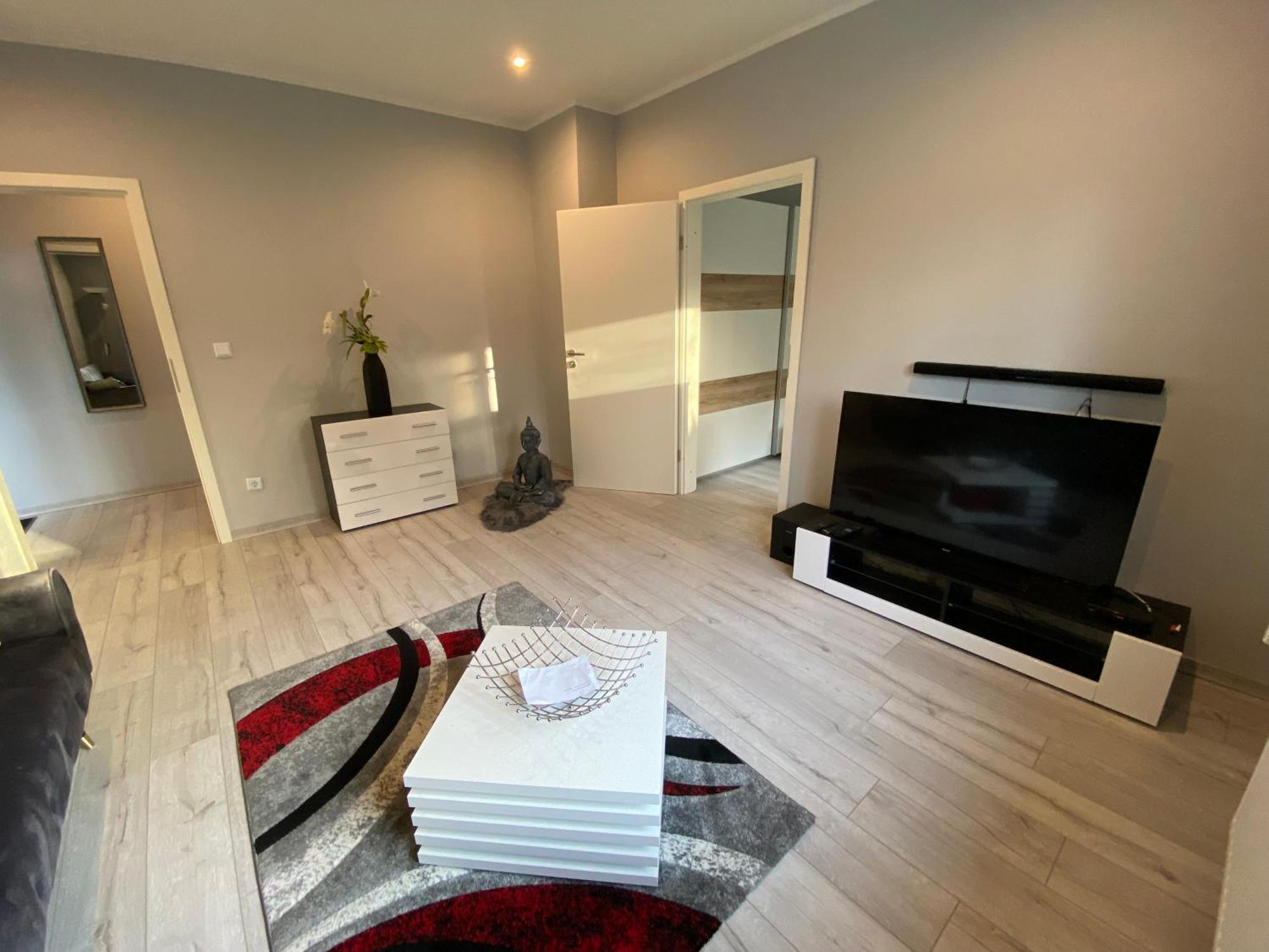 Ferienwohnung Suedstadt-Oase Бад Ойнхаузен Екстериор снимка